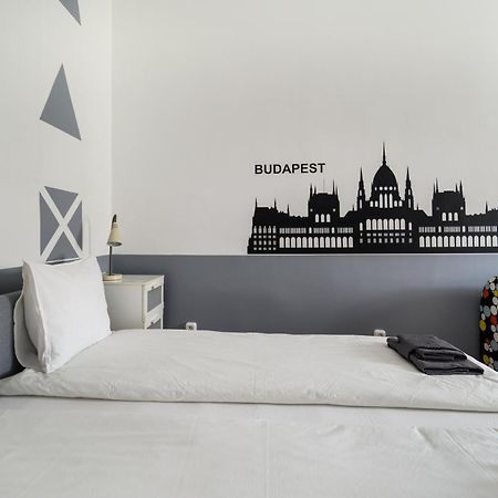 Parlament Apartmant Budapest Exterior photo